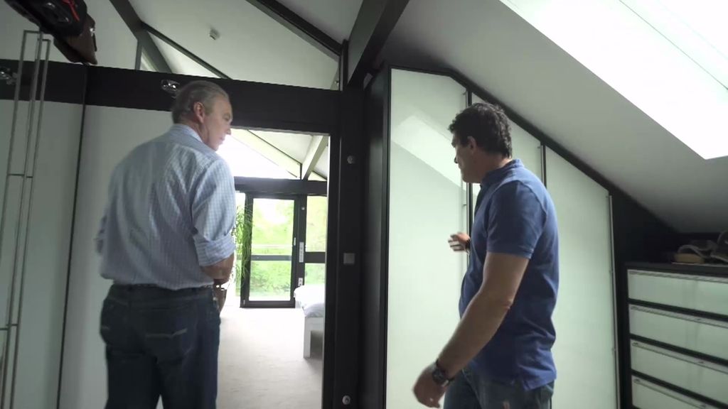 Bertín Osborne visita la  actual residencia del actor