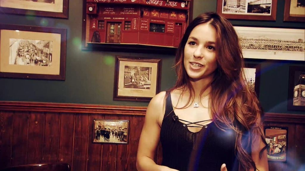 Jenny, a Carlos: "Me gustas mucho físicamente, pero me falta algo"