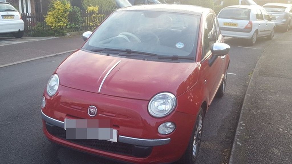 El coche que vende la mujer más sincera de ebay