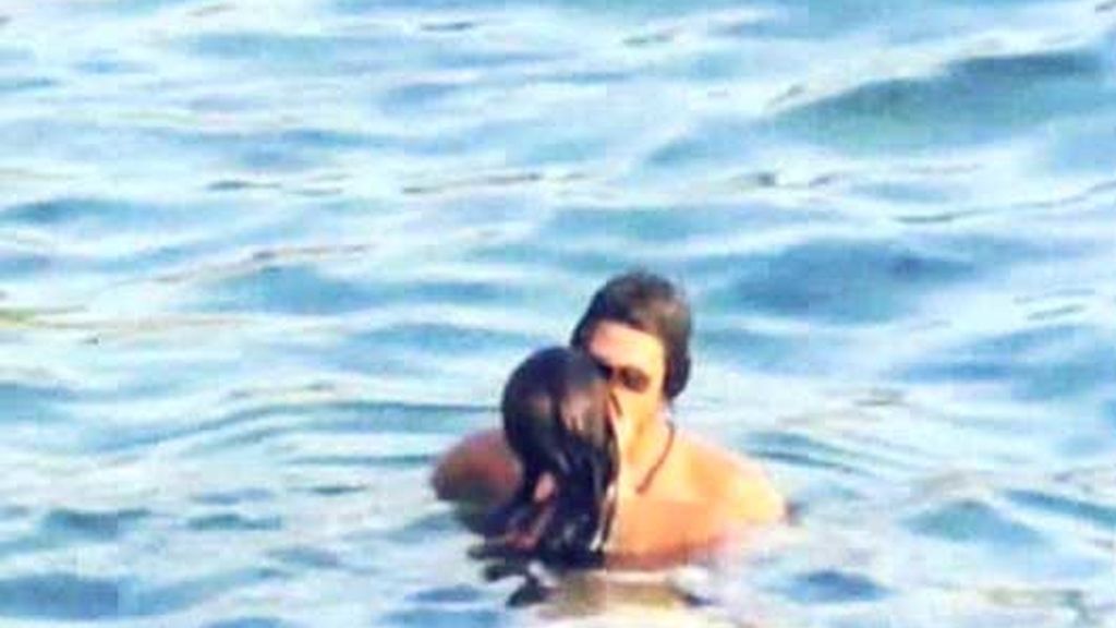 María José Suárez disfruta de su nuevo novio bajo el sol de Ibiza