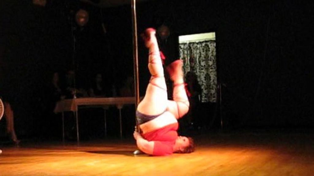 Estrella de la barra americana con 114 kilos