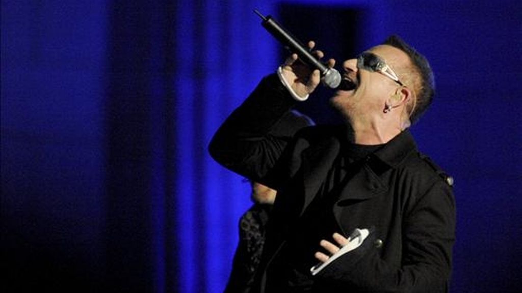 El líder de la banda irlandesa U2, Bono. EFE/Archivo
