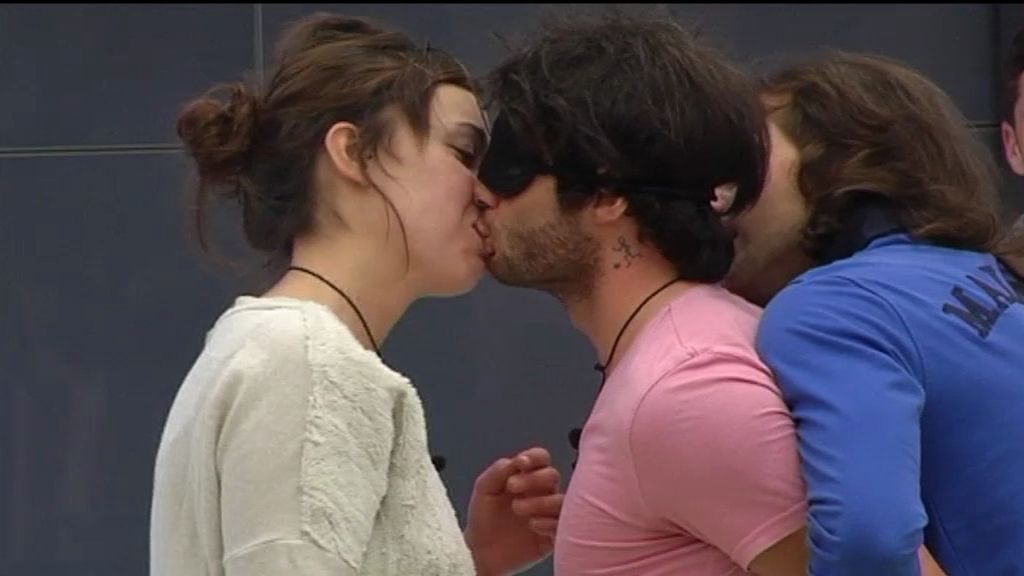 Los concursantes cumplieron a rajatabla las reglas del juego... Los concursantes cumplieron a rajatabla las reglas del juego...