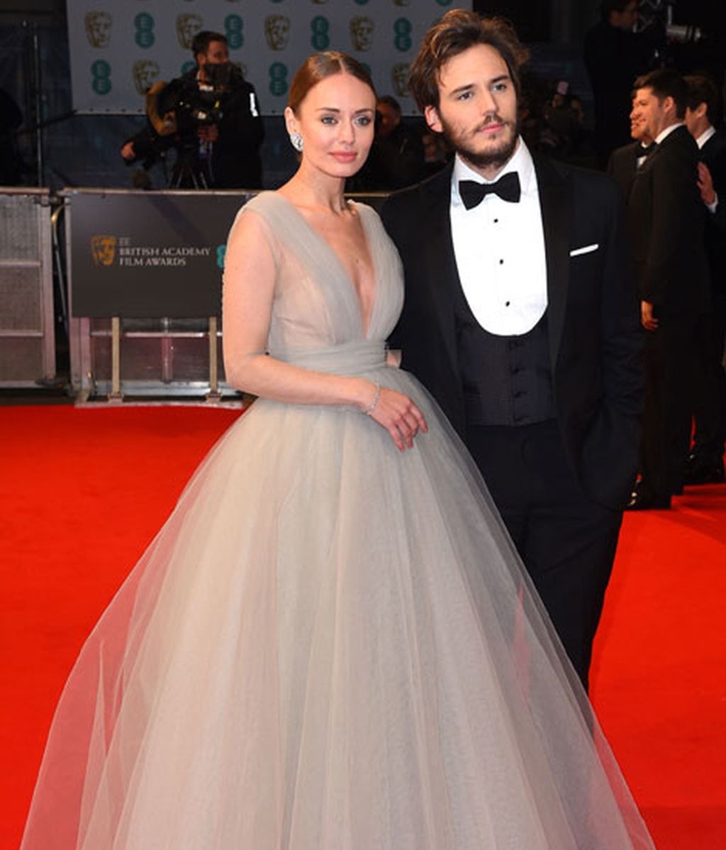 Sam Claflin y Laura Haddock