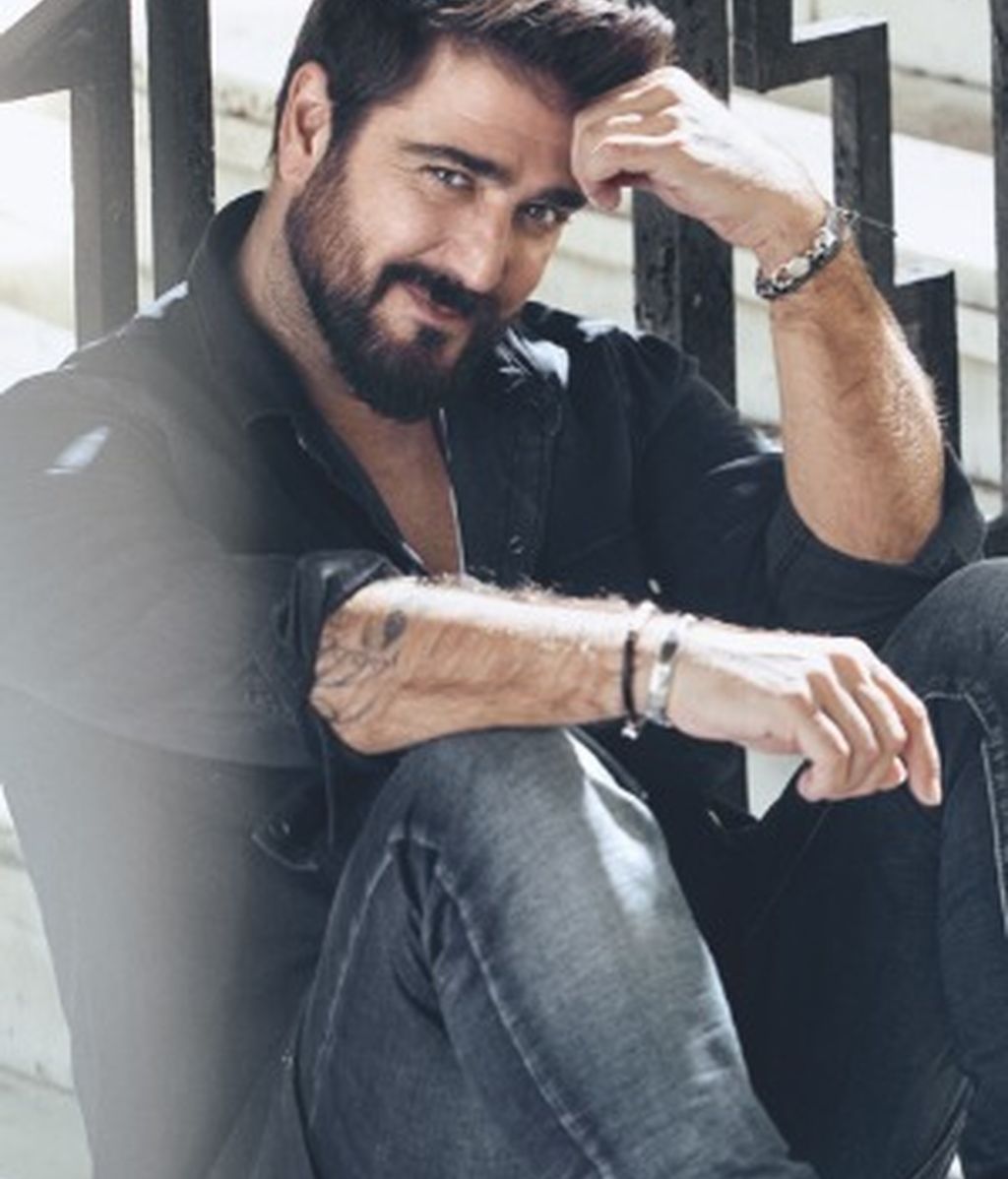 'Mírate' es el nuevo single de Antonio Orozco