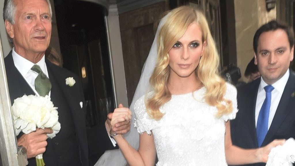 La divertida boda 'hippie chic' londinense de Poppy Delevigne