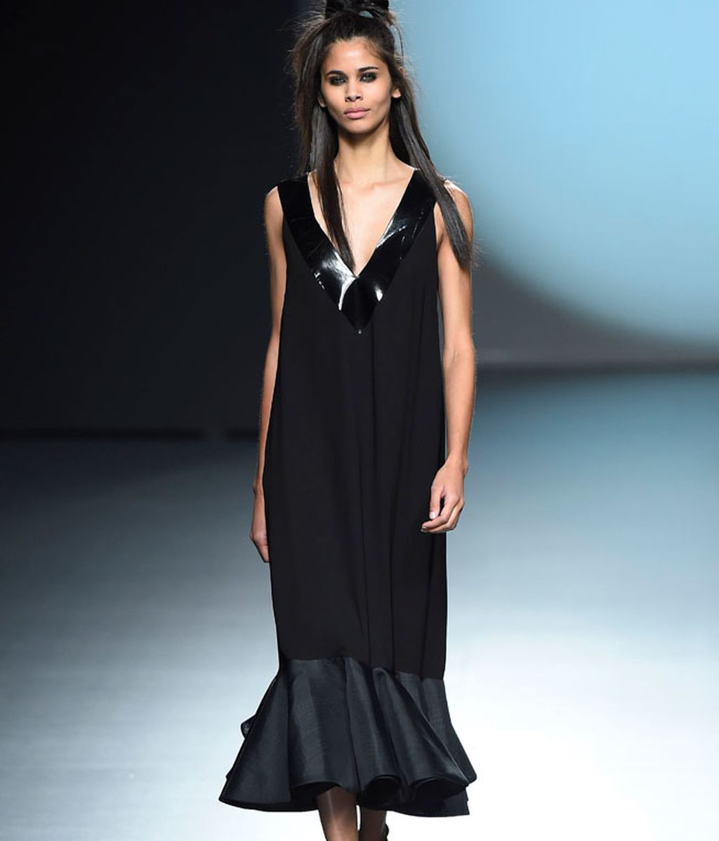 Líneas depuradas y costura artesanal