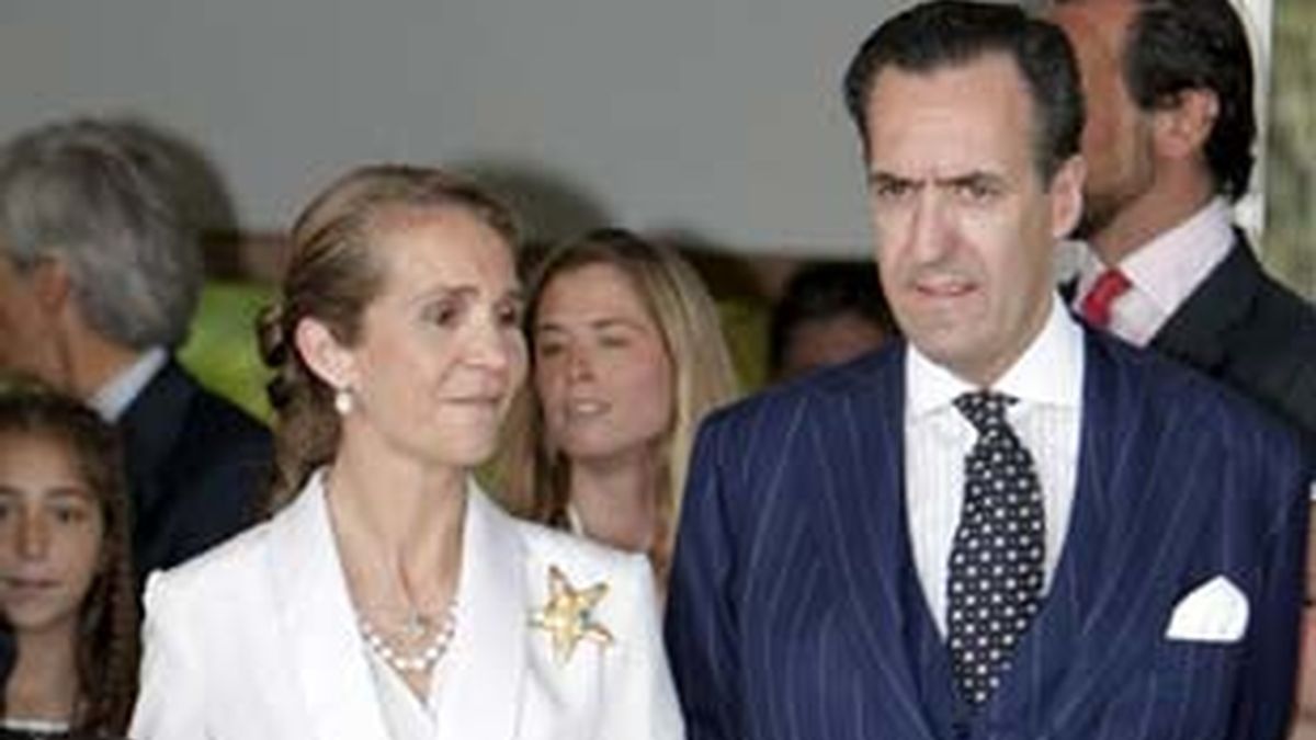 Los Duques de Lugo se divorcian legalmente tras 14 años de matrimonio. Video: Informativos Telecinco