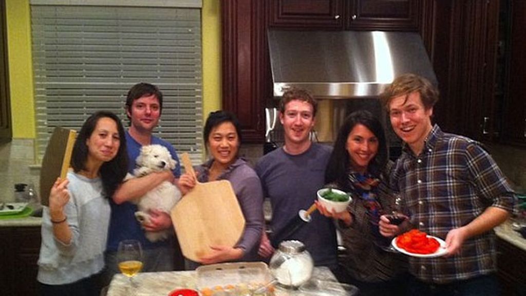 Zuckerberg, cazado en su propio Facebook