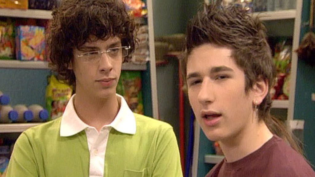 Jonathan, un 'pringao' con gafas