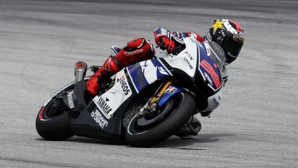 Jorge Lorenzo sólo pudo ser tercero en los primeros libres de Sepang
