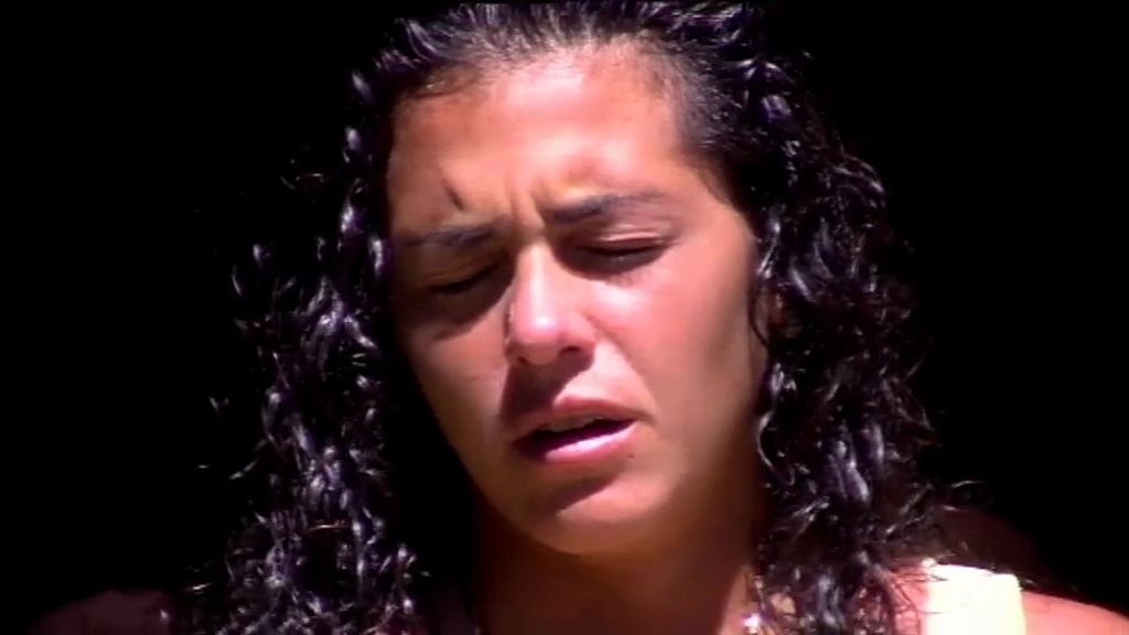 La tensión por su distanciamiento con Aless hace que la concursante se hunda