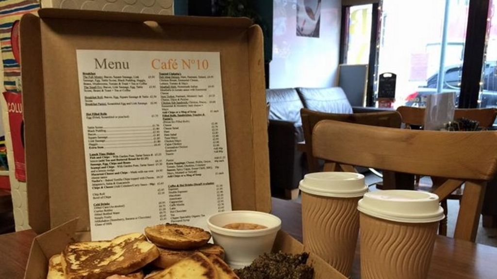 ¿Podrías con este desayuno inglés gigante?