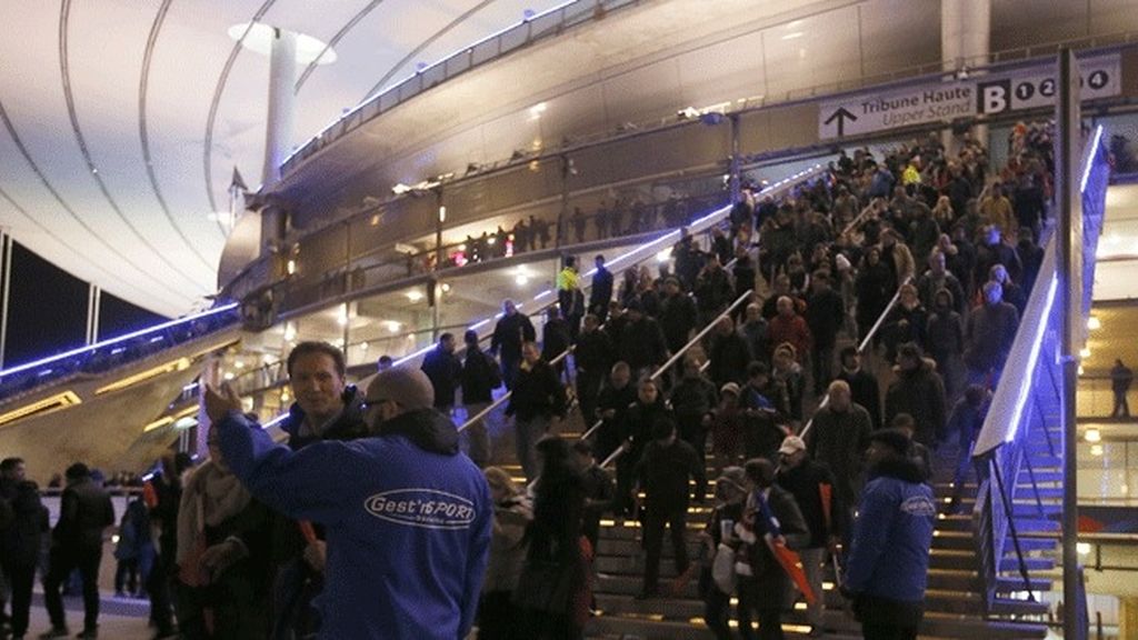 Terror en París por varios ataques simultáneos