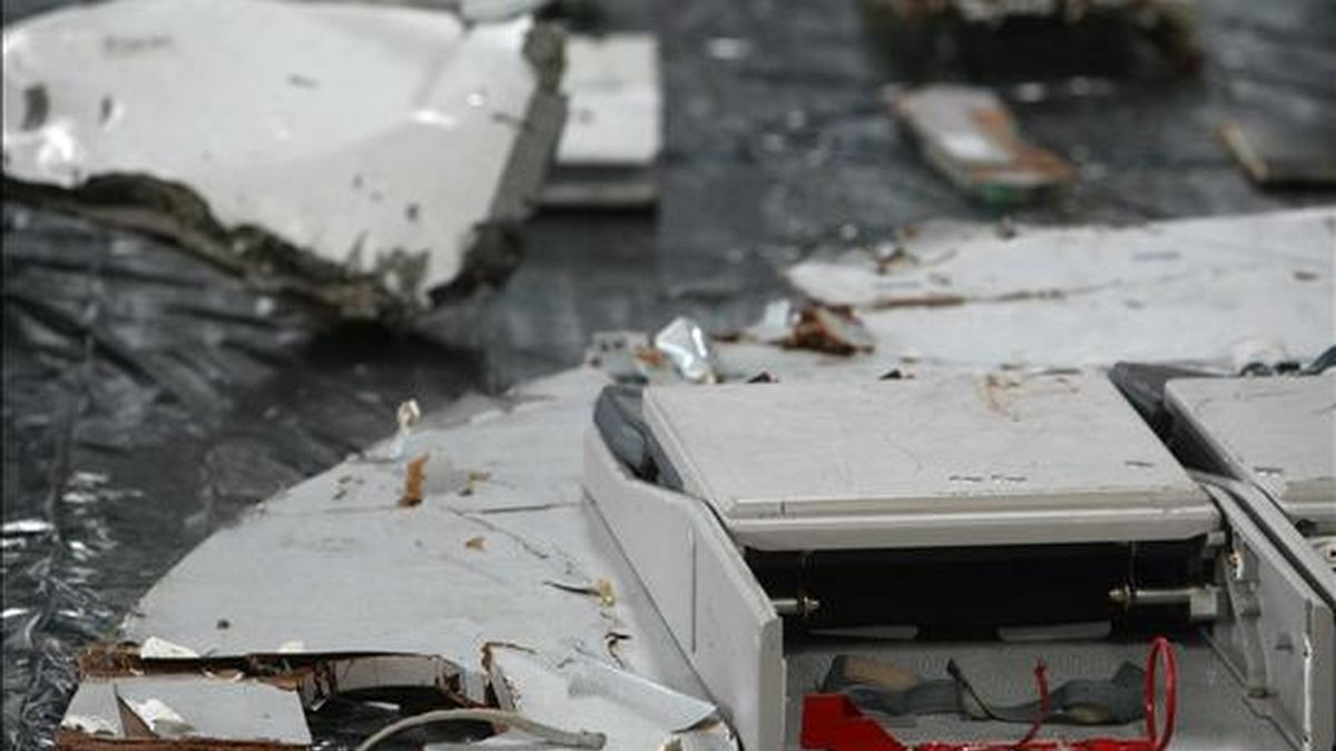 Aún resta identificar otros 16 cadáveres de los 51 que fueron retirados del mar hasta el viernes pasado. EFE/Archivo