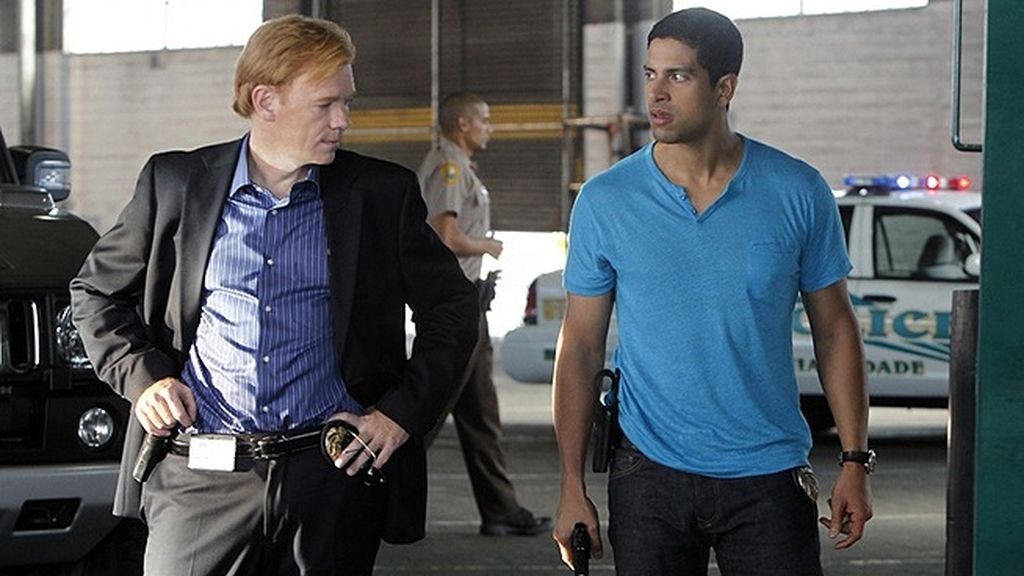 Nueva C.S.I Miami: 'El arrepentimiento del asesino' T10xP04