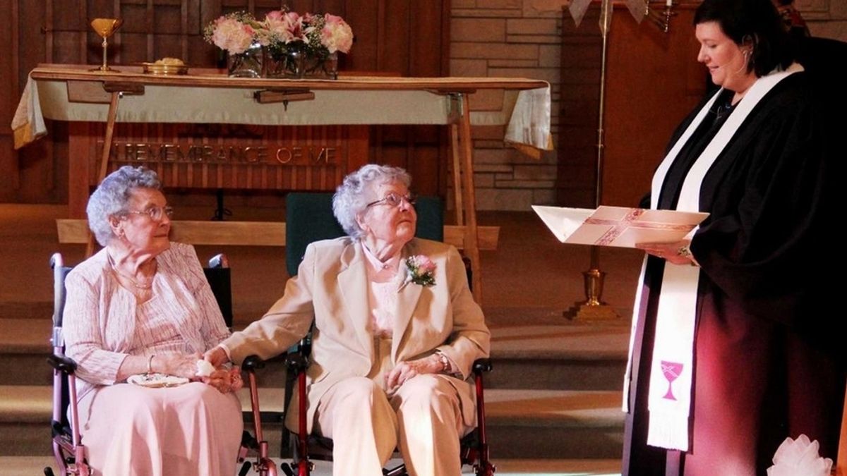Dos ancianas contraen matrimonio después de estar más de 70 años juntas