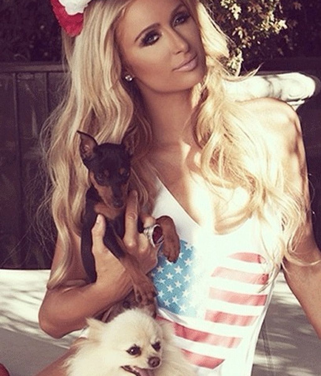 Paris Hilton en bikini