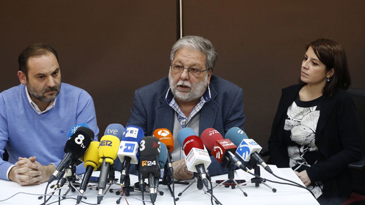 Los 'sanchistas' piden a Pedro Sánchez que lidere "una alternativa" en el PSOE