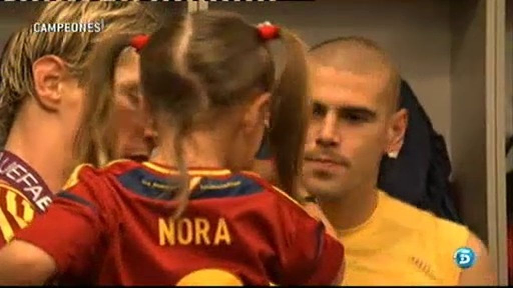 El Príncipe Felipe y Mariano Rajoy, entre otros, felicitaron a La Roja