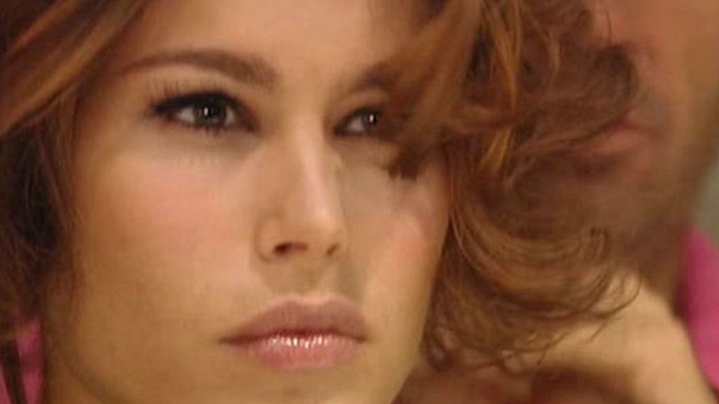 Mireia Canalda, portada de 'Interviú'