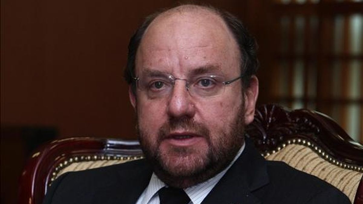 Los comicios de Venezuela van a permitir ahora que participe la oposición en la Asamblea Nacional y ayer, hubo en Venezuela "un ejercicio democrático", dijo el canciller de Chile, Alfredo Moreno. EFE/Archivo Los comicios de Venezuela van a permitir ahora que participe la oposición en la Asamblea Nacional y ayer, hubo en Venezuela "un ejercicio democrático", dijo el canciller de Chile, Alfredo Moreno. EFE/Archivo