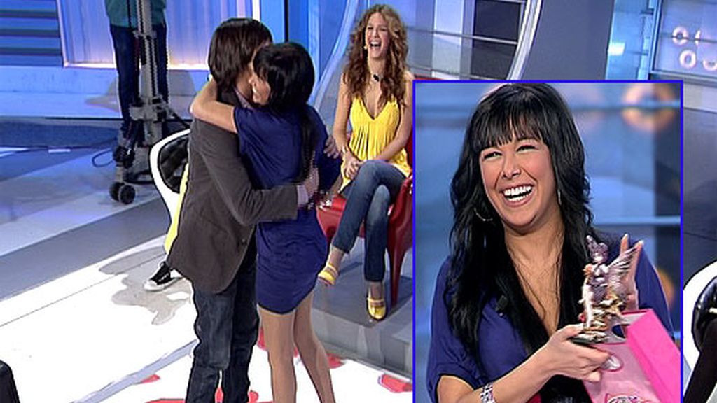 Lo intentan todo por una cita con Soraya