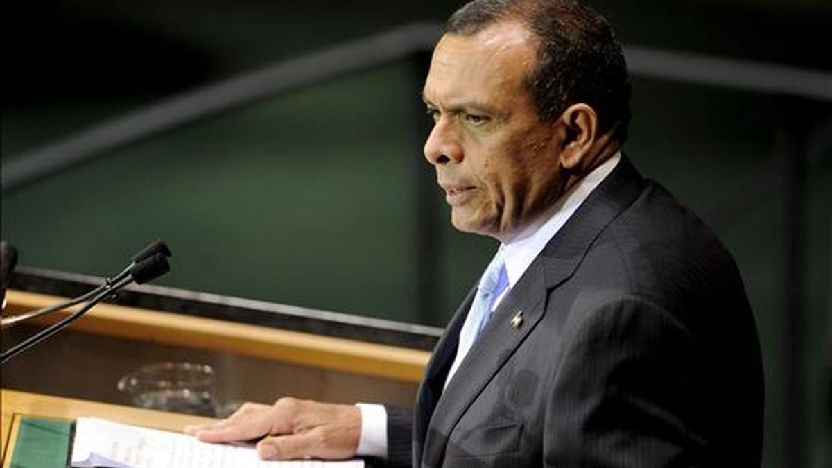 El presidente de Honduras, Porfirio Lobo, toma la palabra durante la la jornada inaugural de la asamblea de la ONU para los Objetivos del Milenio en la sede de Naciones Unidas en Nueva York (EE.UU.), este 20 septiembre. EFE