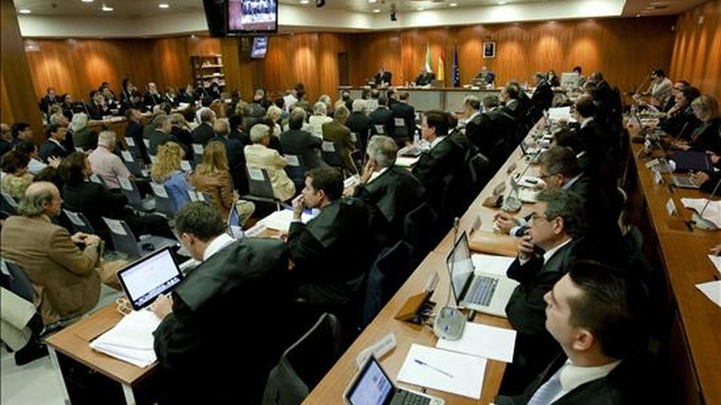 Vista de la sala de la sección primera de la Audiencia Provincial de Málaga, donde ha comenzado hoy por quinto día la sesión del Juicio Caso Malaya. EFE Vista de la sala de la sección primera de la Audiencia Provincial de Málaga, donde ha comenzado hoy por quinto día la sesión del Juicio Caso Malaya. EFE