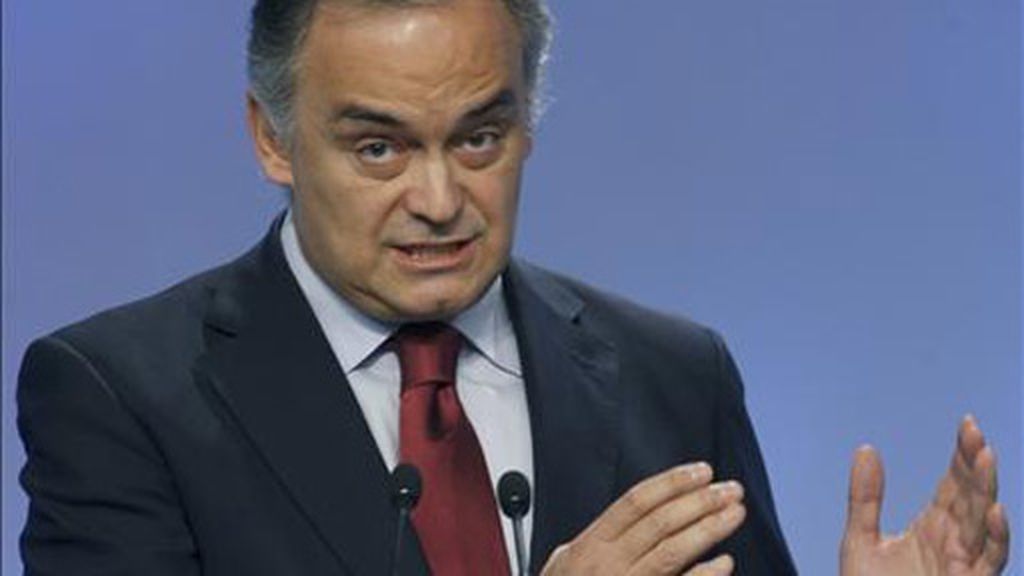 Pons critica a Zapatero