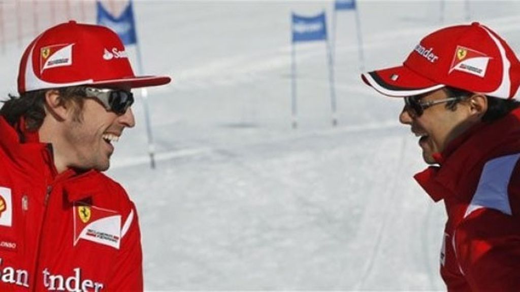 Alonso y Massa se divierten en la nieve