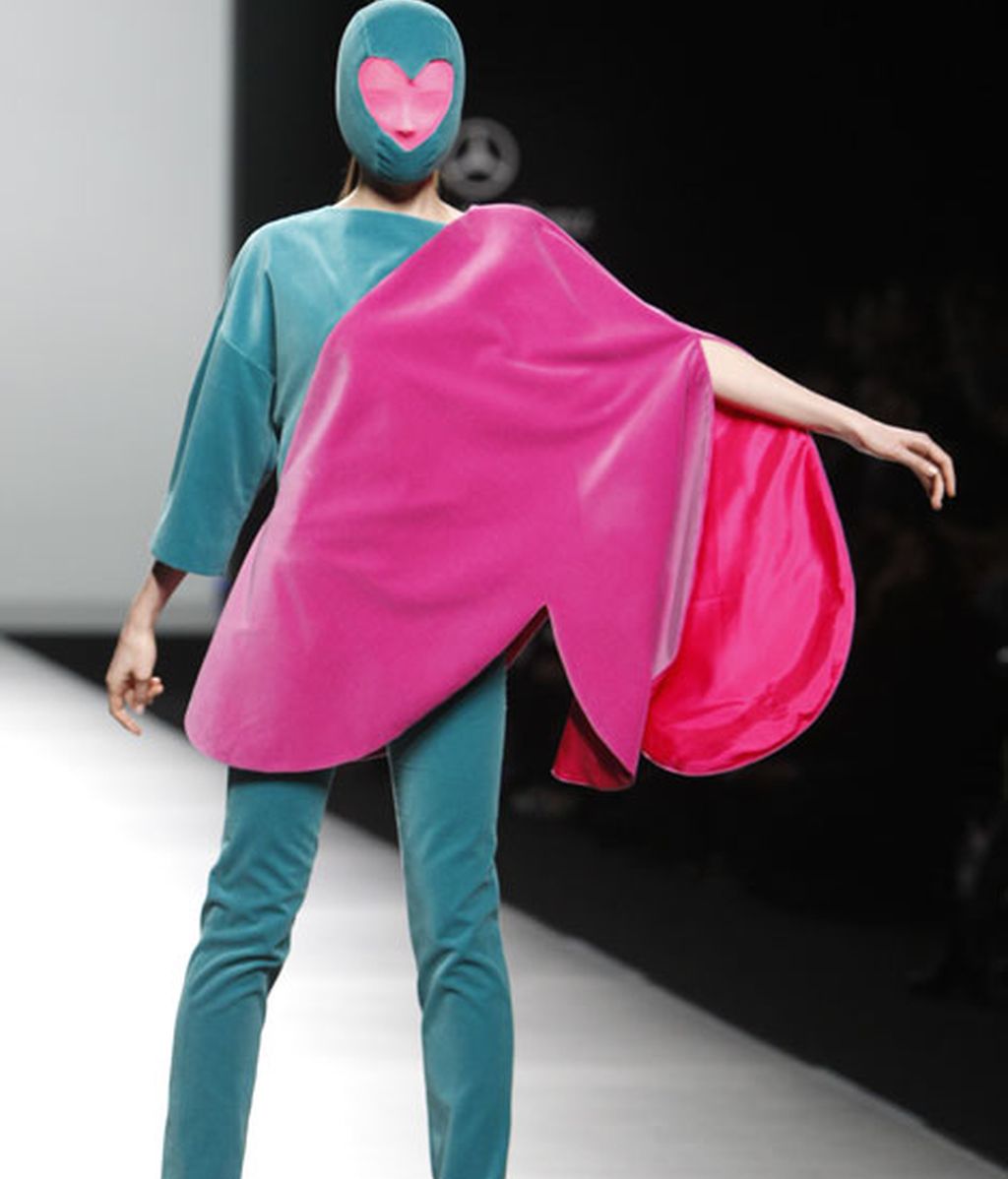 El terciopelo, hilo conductor de toda la colección