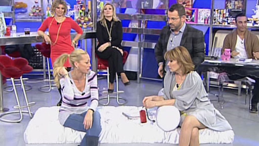 Belén Esteban se emociona