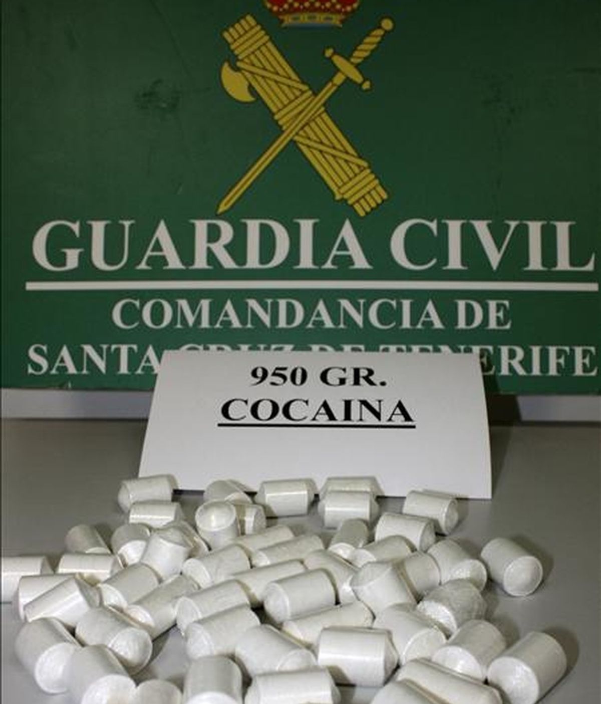 Vista de cocaína incautada por la Guardia Civil. EFE/Archivo