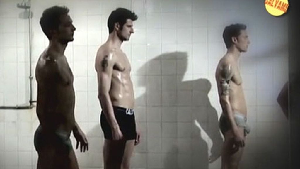 La selección italiana, en calzoncillos