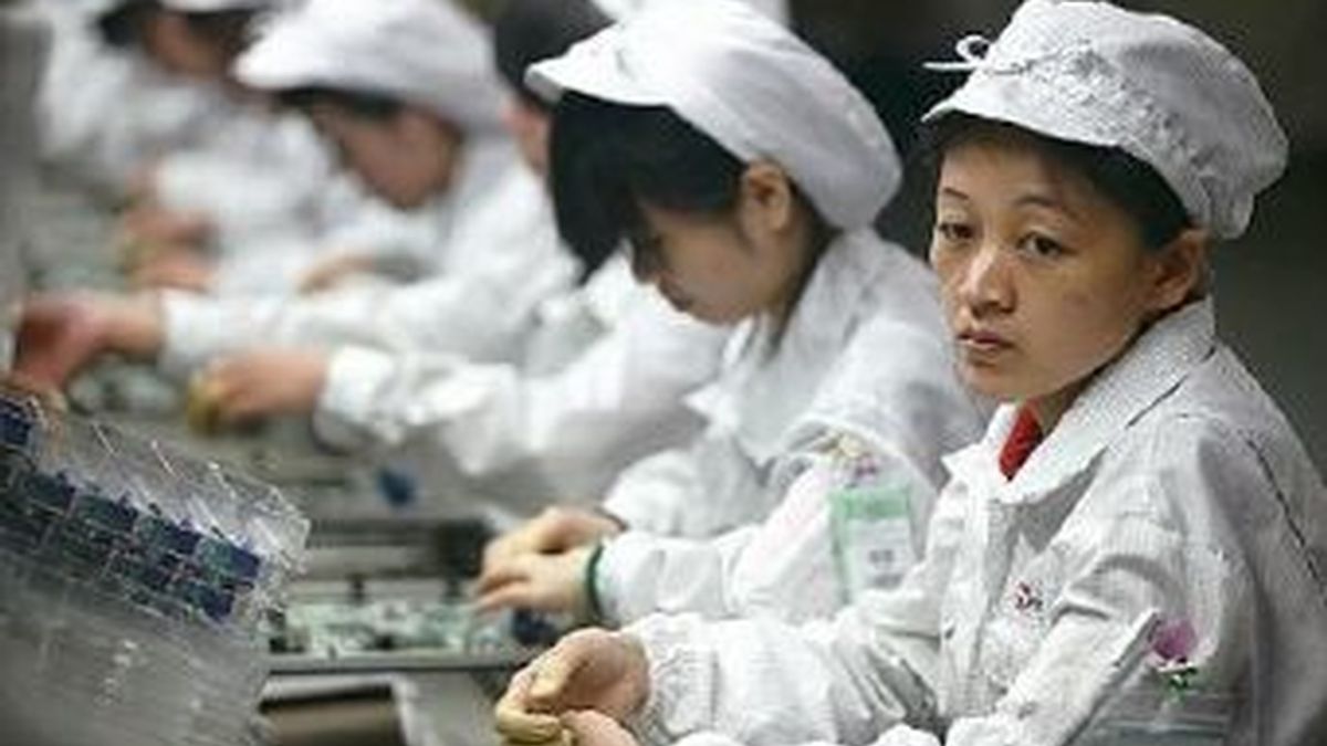 La empresa japonesa de relojes Citizen les descuenta de la nómina a sus empleados chinos la pausa para ir al baño. Foto archivo AP