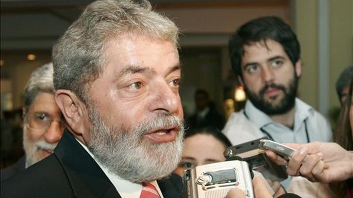 Lula dijo que está preocupado porque hasta ahora no ha visto que algún medio de comunicación proteste por la detención de Assange. EFE/Archivo Lula dijo que está preocupado porque hasta ahora no ha visto que algún medio de comunicación proteste por la detención de Assange. EFE/Archivo