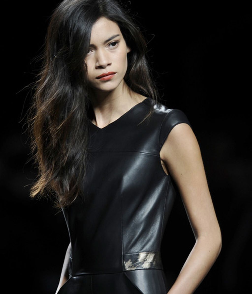 Elegancia extrema en la mujer urbana