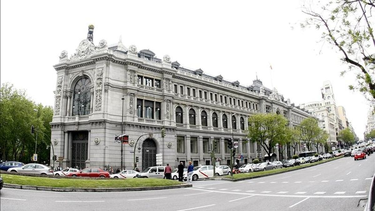 Vista de la fachada del Banco de España. EFE/Archivo Vista de la fachada del Banco de España. EFE/Archivo
