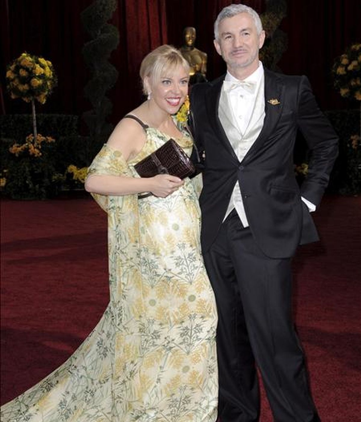 El director australiano Baz Luhrmann y su esposa Catherine Martin posan sobre la alfombra roja en la edición 81 de los Premios Óscar de la Academia de Hollywood, que se lleva a cabo en el teatro Kodak de Hollywood, California (EEUU). EFE/Archivo