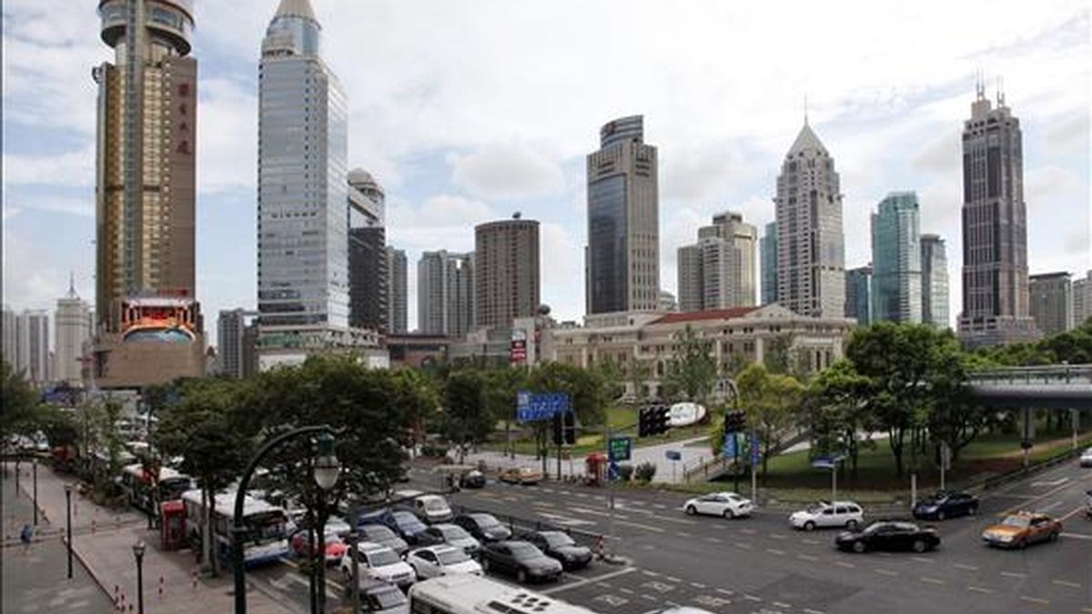 Vista general del centro de Shanghái (China). EFE/Archivo