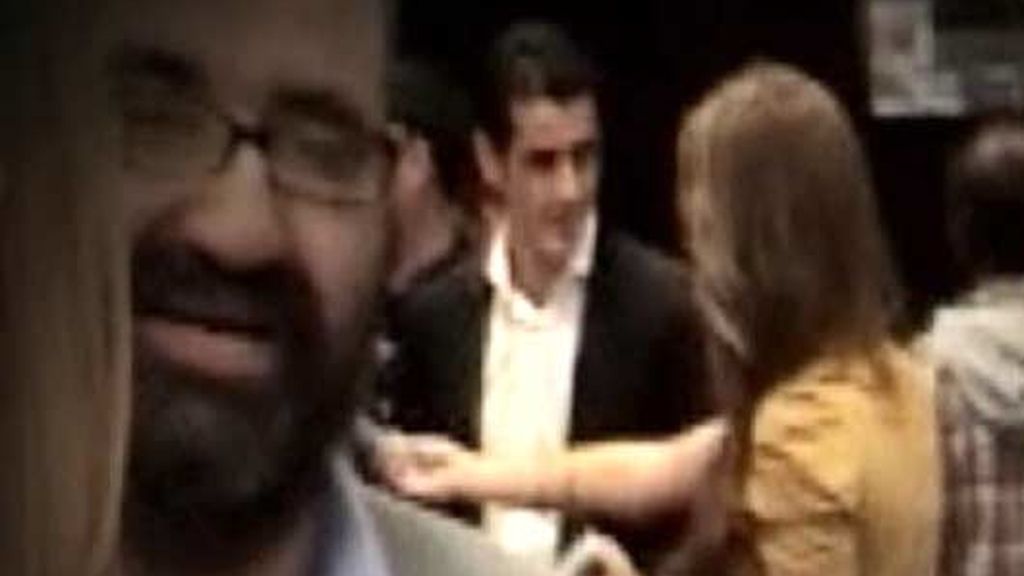 Primer encuentro de Rocío y Víctor