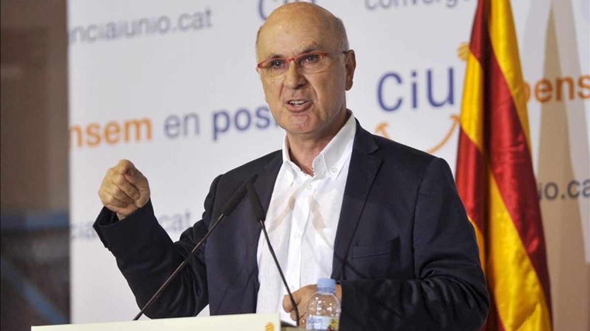 El secretario general de CiU, Josep Antoni Duran i Lleida, ha participado esta noche en un mitin en Salt junto al alcaldable de esta población, Jaume Torrademer. EFE