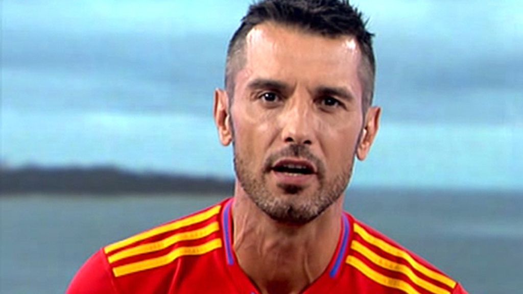 Jesús celebra la victoria de España