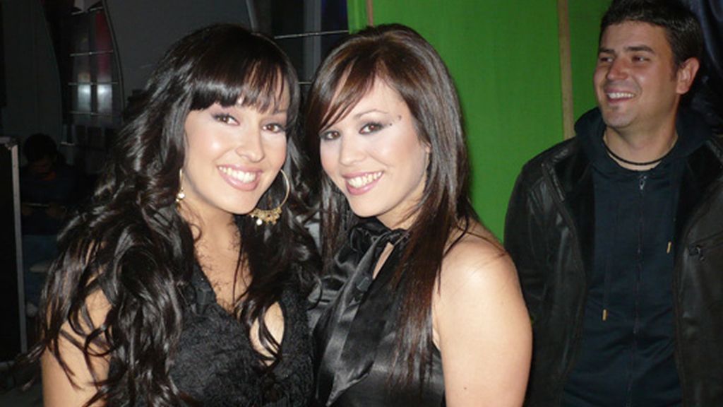 Nani y Gisela, antes de entrar a plató