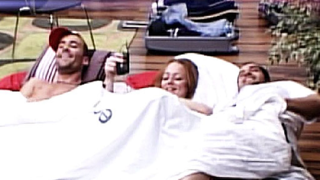 Nuevo triángulo amoroso en la repesca