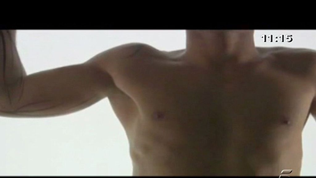 Ricky Martin se desnuda