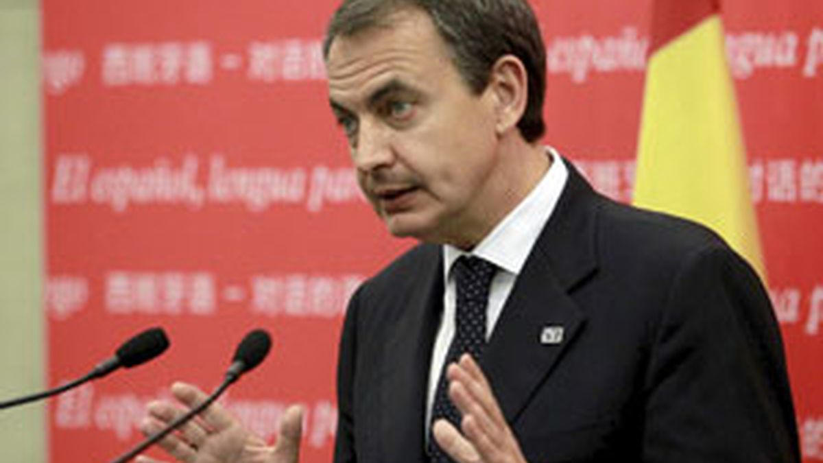 Zapatero durante su intervención en Pekín. Vídeo: Informativos Telecinco.