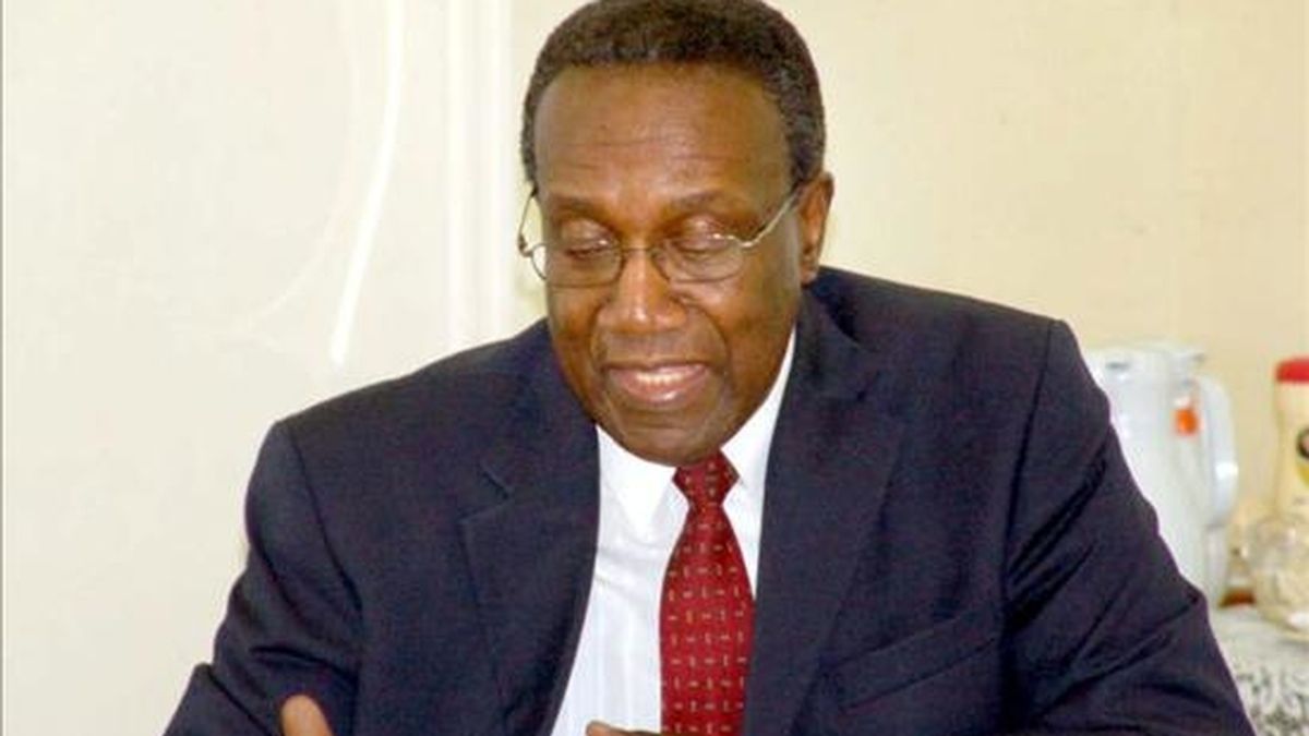 El secretario general de Caricom, Edwin Carrington, explicó que la crisis económica se ha extendido por la región y que los quince países miembros de la Comunidad tendrán que ajustarse al presupuesto anual del ejercicio fiscal del año pasado. EFE/Archivo