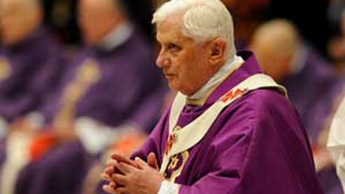 Polémicas en torno al Papa. Foto: EFE